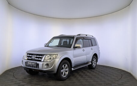 Mitsubishi Pajero IV, 2013 год, 1 850 000 рублей, 1 фотография