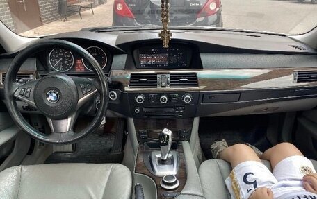 BMW 5 серия, 2007 год, 950 000 рублей, 1 фотография