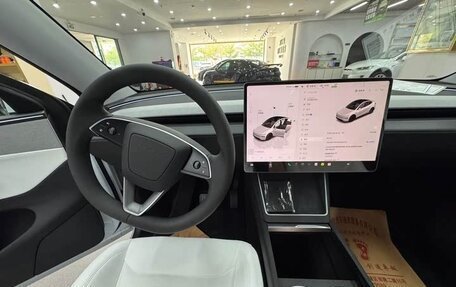 Tesla Model Y I, 2025 год, 5 170 000 рублей, 8 фотография