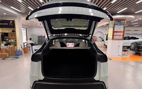 Tesla Model Y I, 2025 год, 5 170 000 рублей, 12 фотография