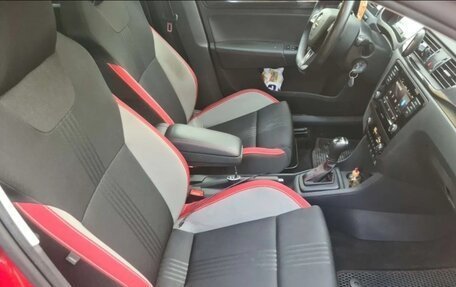 Skoda Rapid I, 2018 год, 1 250 000 рублей, 6 фотография