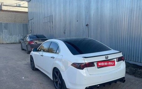 Honda Accord VIII рестайлинг, 2011 год, 1 400 000 рублей, 3 фотография