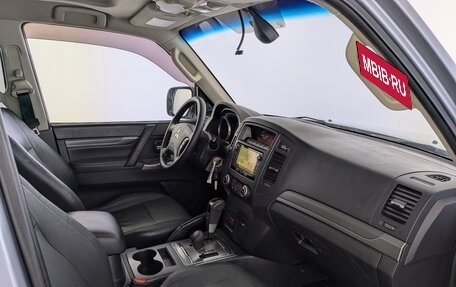 Mitsubishi Pajero IV, 2013 год, 1 850 000 рублей, 11 фотография
