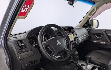 Mitsubishi Pajero IV, 2013 год, 1 850 000 рублей, 16 фотография
