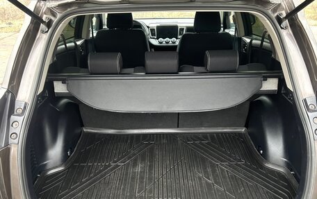 Toyota RAV4, 2018 год, 2 450 000 рублей, 12 фотография