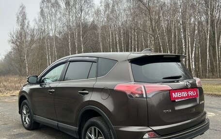 Toyota RAV4, 2018 год, 2 450 000 рублей, 7 фотография