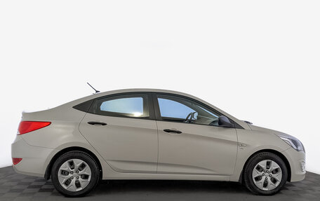 Hyundai Solaris II рестайлинг, 2015 год, 920 000 рублей, 4 фотография