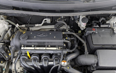 Hyundai Solaris II рестайлинг, 2015 год, 920 000 рублей, 9 фотография