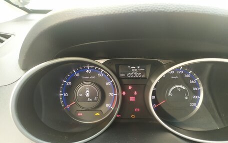 Hyundai ix35 I рестайлинг, 2012 год, 1 049 000 рублей, 7 фотография