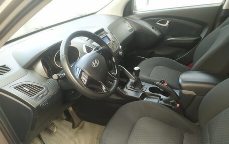 Hyundai ix35 I рестайлинг, 2012 год, 1 049 000 рублей, 6 фотография