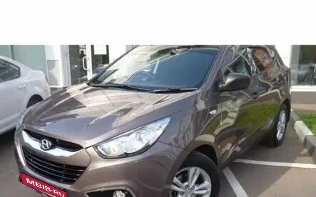 Hyundai ix35 I рестайлинг, 2012 год, 1 049 000 рублей, 3 фотография