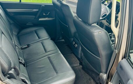 Mitsubishi Pajero IV, 2014 год, 2 149 000 рублей, 11 фотография