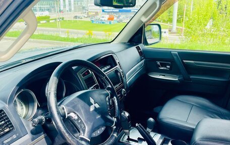 Mitsubishi Pajero IV, 2014 год, 2 149 000 рублей, 14 фотография