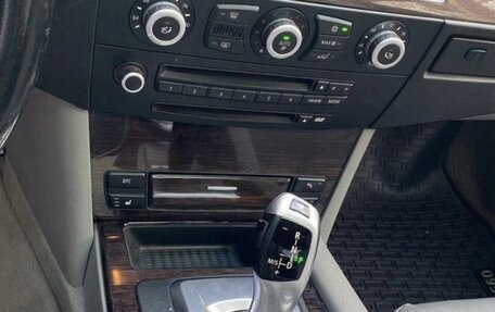 BMW 5 серия, 2007 год, 950 000 рублей, 10 фотография