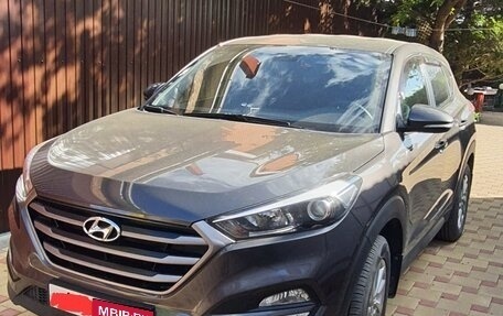 Hyundai Tucson III, 2015 год, 2 050 000 рублей, 2 фотография