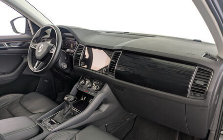Skoda Kodiaq I, 2019 год, 3 200 000 рублей, 22 фотография
