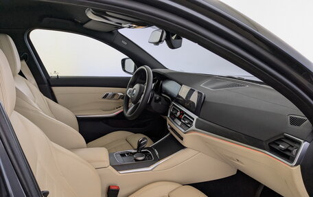 BMW 3 серия, 2021 год, 4 650 000 рублей, 11 фотография