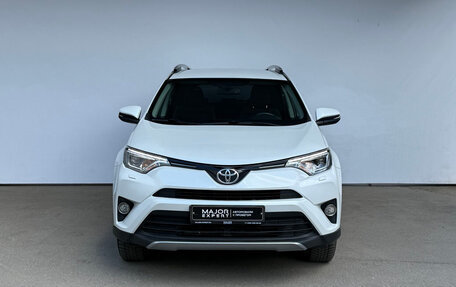 Toyota RAV4, 2019 год, 2 515 000 рублей, 11 фотография