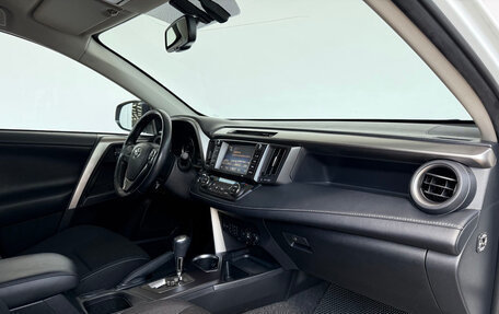Toyota RAV4, 2019 год, 2 515 000 рублей, 7 фотография