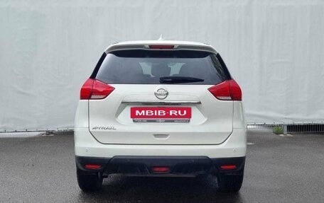 Nissan X-Trail, 2018 год, 1 820 000 рублей, 6 фотография
