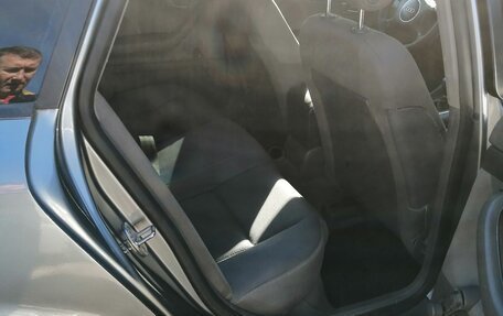 Audi A4, 2003 год, 550 000 рублей, 11 фотография