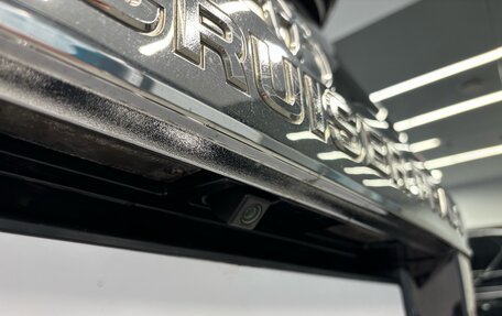 Toyota Land Cruiser Prado 150 рестайлинг 2, 2015 год, 3 250 000 рублей, 10 фотография
