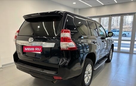 Toyota Land Cruiser Prado 150 рестайлинг 2, 2015 год, 3 250 000 рублей, 4 фотография