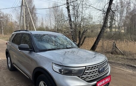 Ford Explorer VI, 2019 год, 2 849 000 рублей, 7 фотография