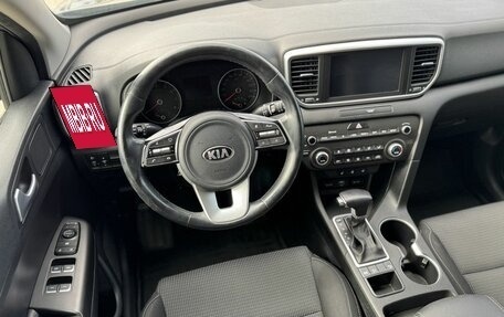 KIA Sportage IV рестайлинг, 2020 год, 1 900 000 рублей, 15 фотография