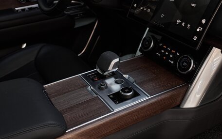 Land Rover Range Rover IV рестайлинг, 2021 год, 20 700 000 рублей, 18 фотография