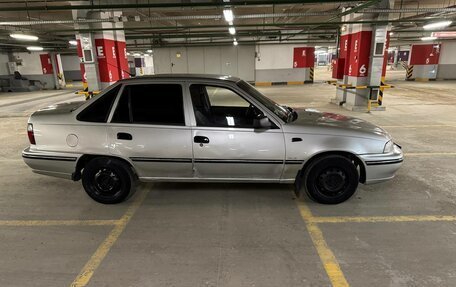 Daewoo Nexia I рестайлинг, 2007 год, 120 000 рублей, 3 фотография