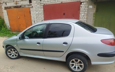 Peugeot 206, 2007 год, 230 000 рублей, 2 фотография