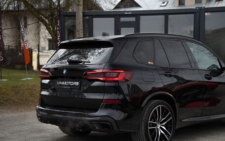 BMW X5, 2021 год, 6 020 000 рублей, 2 фотография