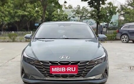 Hyundai Elantra, 2022 год, 1 379 000 рублей, 2 фотография