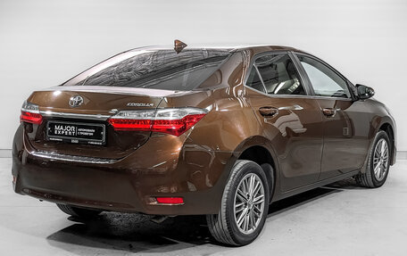 Toyota Corolla, 2018 год, 1 590 000 рублей, 5 фотография