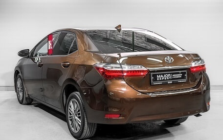Toyota Corolla, 2018 год, 1 590 000 рублей, 7 фотография