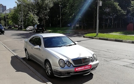 Mercedes-Benz CLK-Класс, 2000 год, 320 000 рублей, 7 фотография