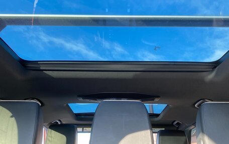 Land Rover Discovery IV, 2019 год, 4 400 000 рублей, 13 фотография