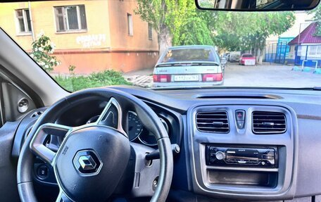 Renault Logan II, 2018 год, 665 000 рублей, 6 фотография