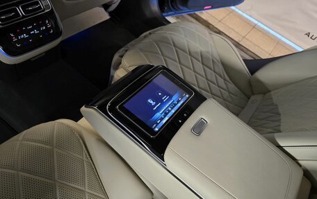 Mercedes-Benz S-Класс, 2020 год, 12 900 000 рублей, 28 фотография