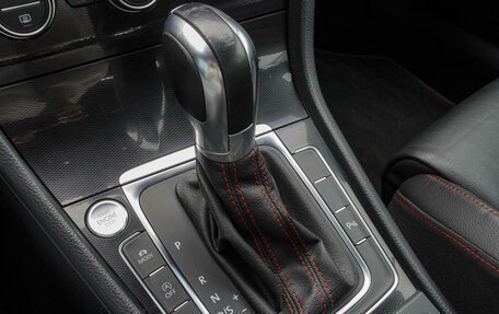 Volkswagen Golf GTI VII, 2014 год, 2 625 000 рублей, 23 фотография