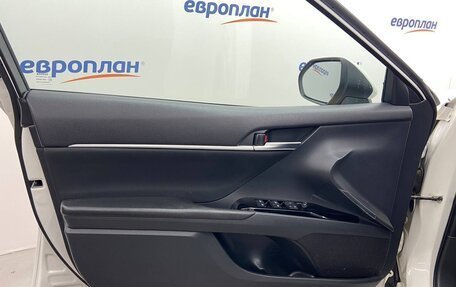 Toyota Camry, 2020 год, 2 124 000 рублей, 9 фотография