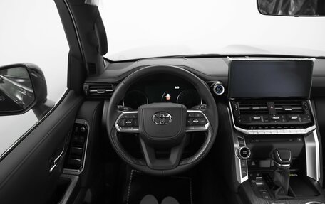 Toyota Land Cruiser, 2024 год, 13 990 000 рублей, 6 фотография