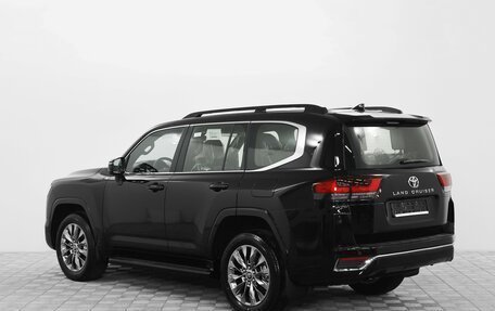 Toyota Land Cruiser, 2024 год, 13 990 000 рублей, 4 фотография