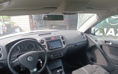 Volkswagen Tiguan I, 2010 год, 1 100 000 рублей, 3 фотография