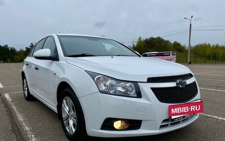 Chevrolet Cruze II, 2011 год, 720 000 рублей, 3 фотография