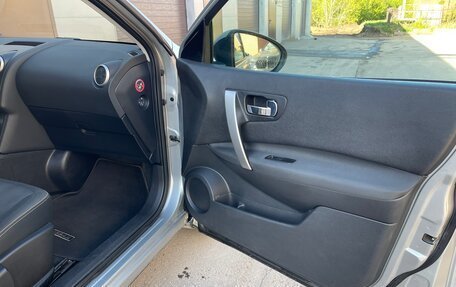Nissan Qashqai, 2011 год, 840 000 рублей, 17 фотография