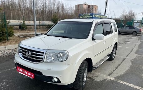 Honda Pilot III рестайлинг, 2014 год, 2 150 000 рублей, 2 фотография