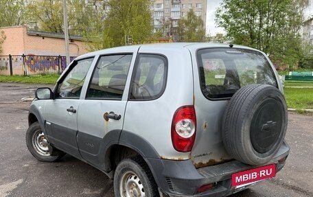 Chevrolet Niva I рестайлинг, 2012 год, 290 000 рублей, 7 фотография