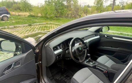 Skoda Superb III рестайлинг, 2013 год, 899 999 рублей, 11 фотография